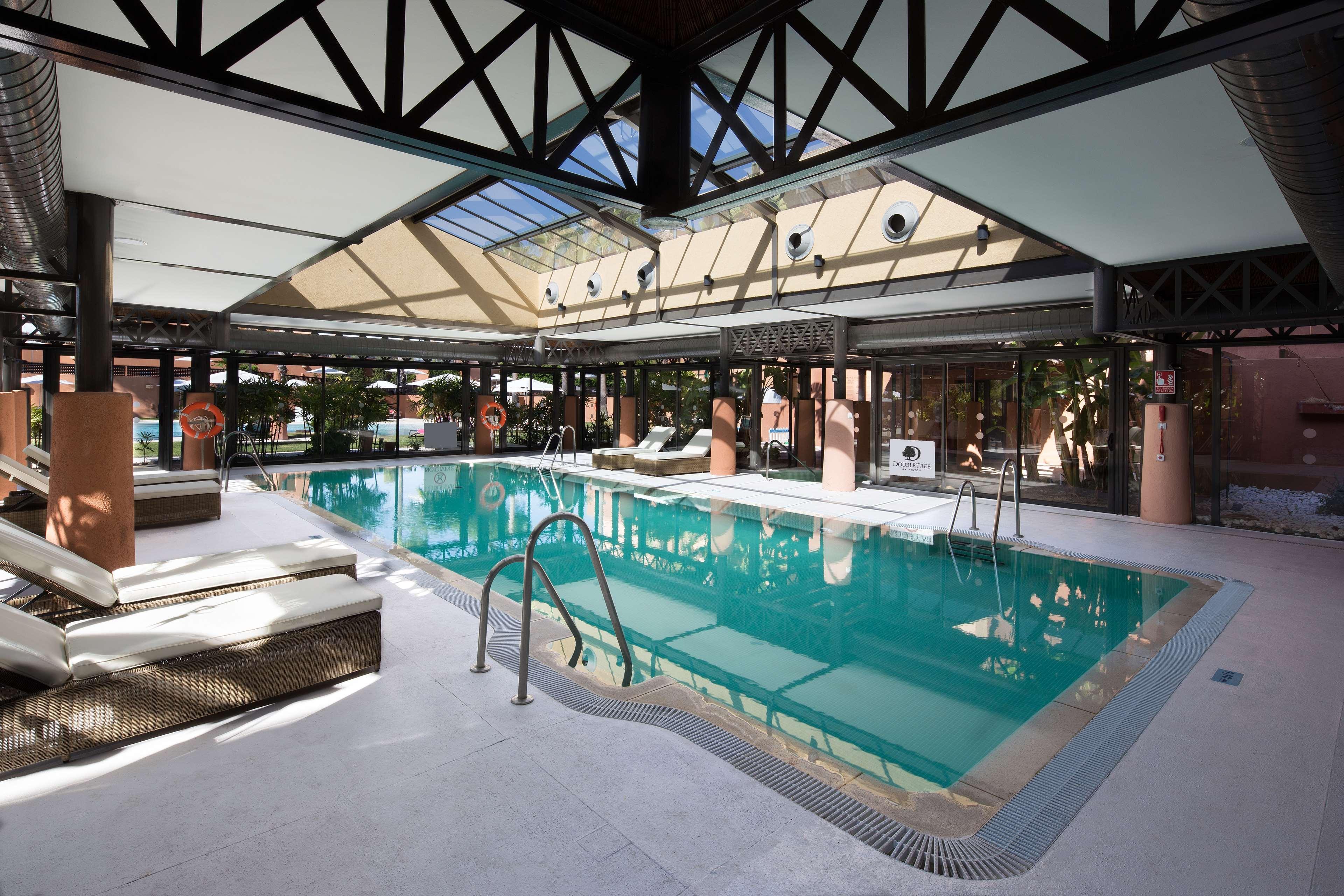 Doubletree By Hilton Golf Hotel