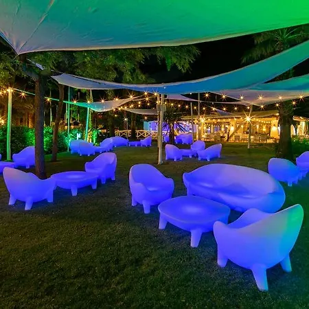 Doubletree By Hilton Islantilla Beach Golf Resort 